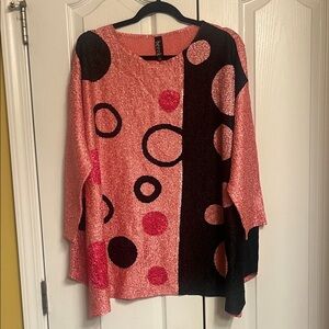 Women's Pink and Black Patterned Top